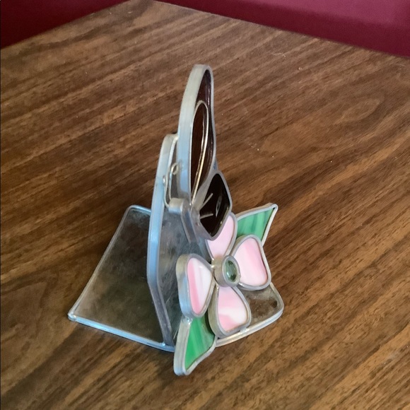 Beautiful handmade stained glass butterfly on a flower - Picture 5 of 8